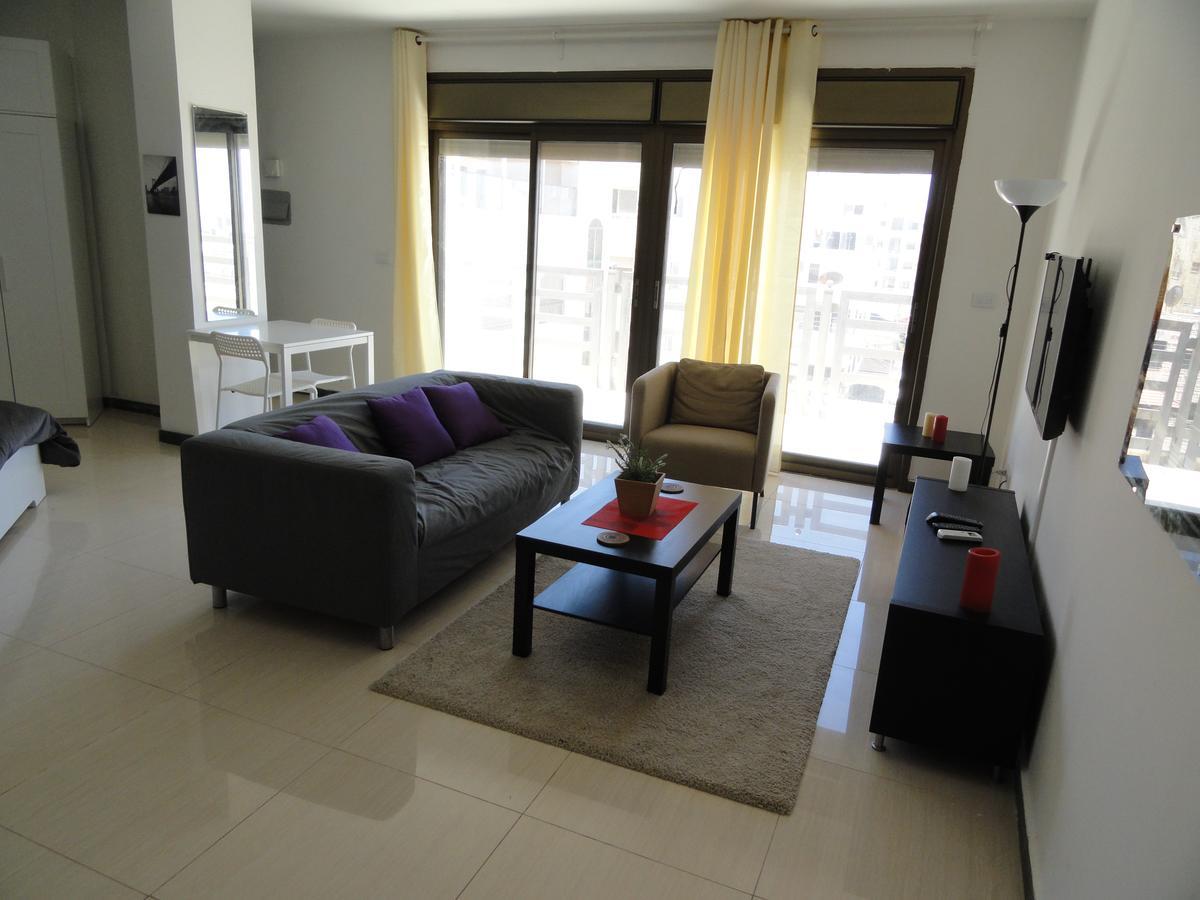 Diyarkom Apartment Amã Exterior foto